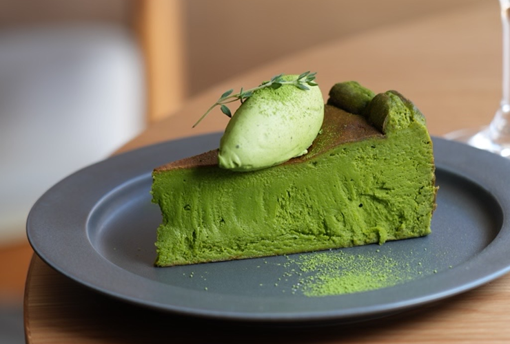 画像：抹茶バスクチーズケーキ